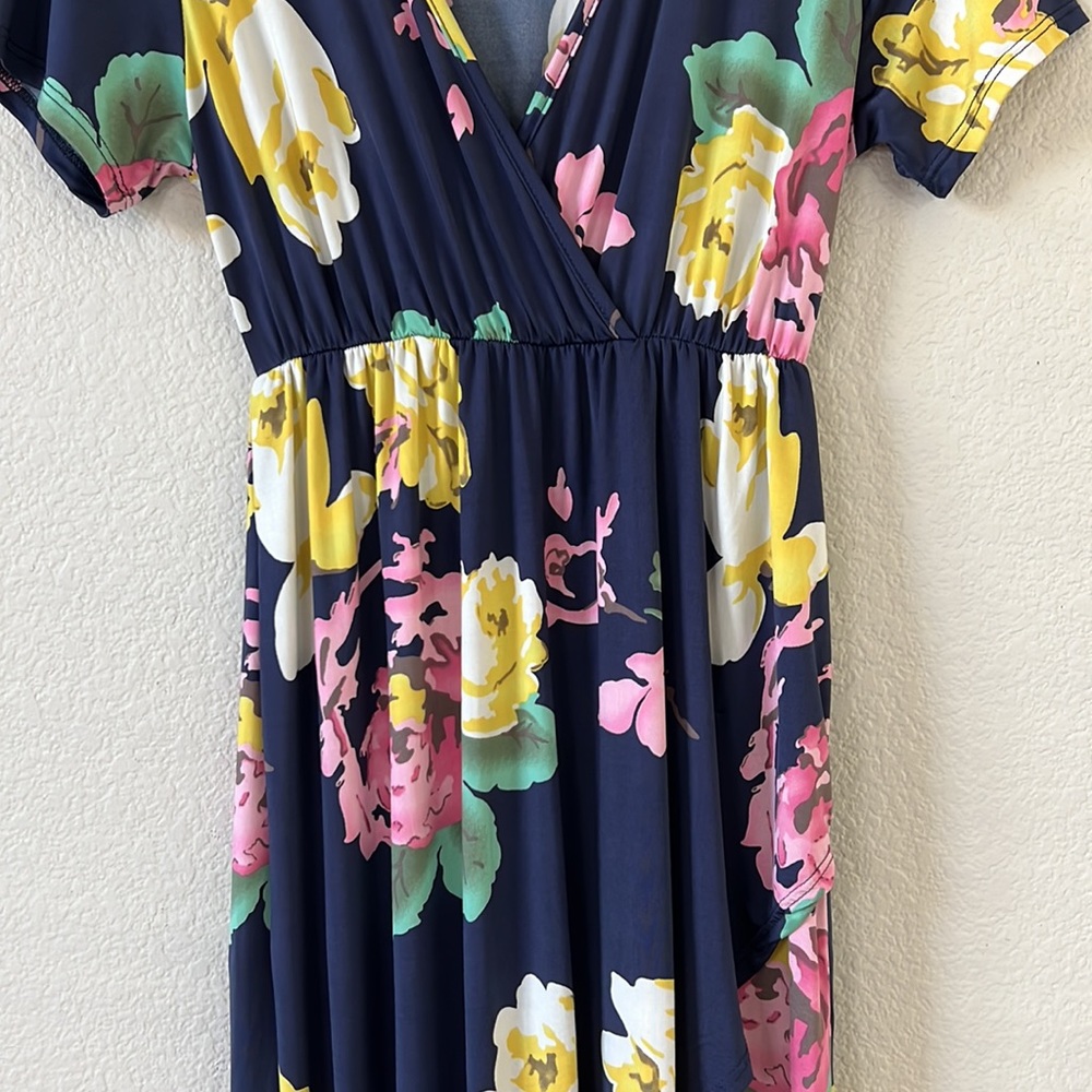 eloges Floral Dress Size Medium - Picture 5 of 14